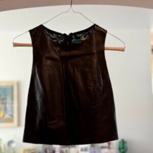 Alice + Olivia, Size 6, Lamb Leather, Crop Top